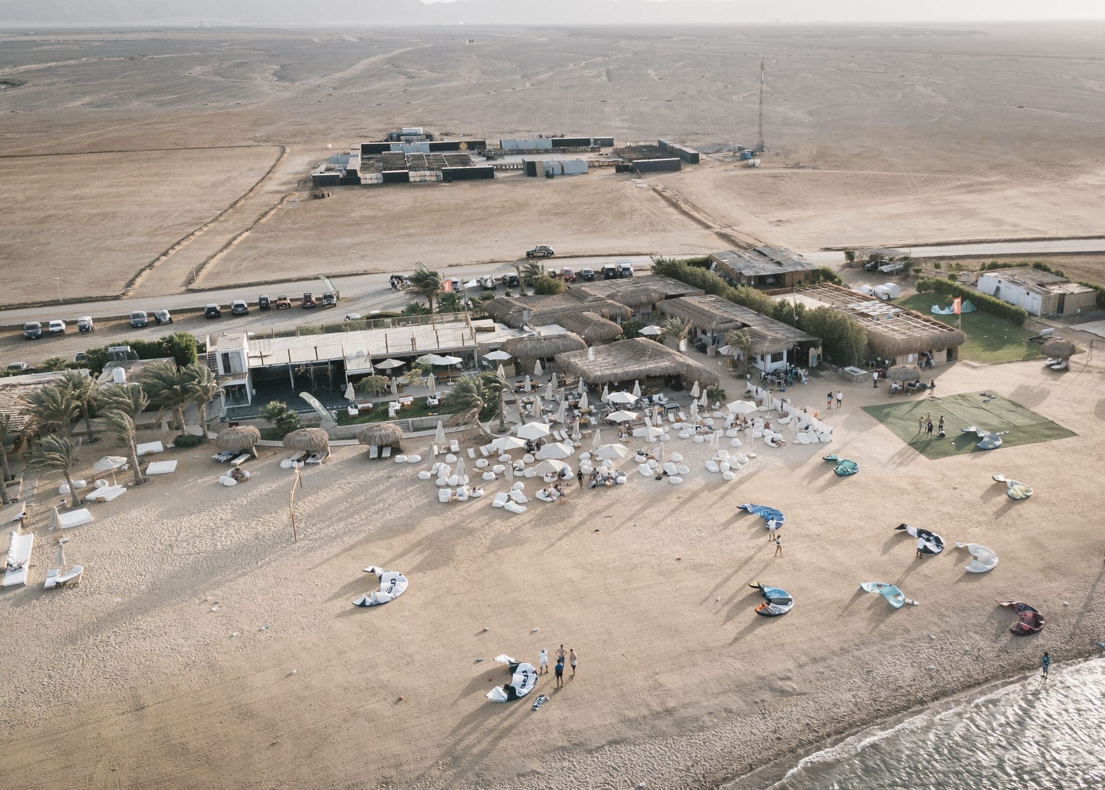 Kitesurf school session at the spot 2