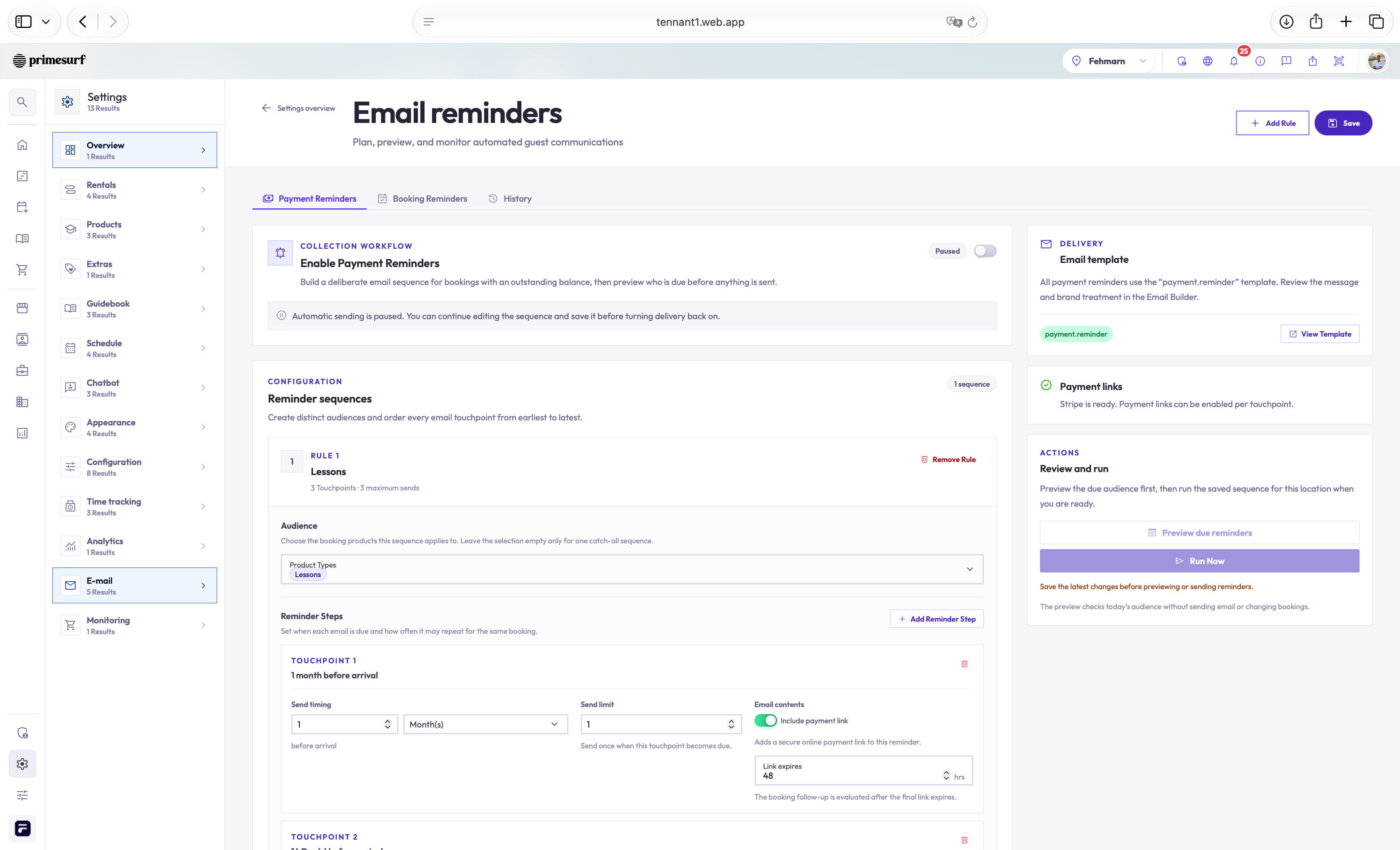 E-Mail-Reminders mit den Tabs Payment Reminders, Booking Reminders und History. Eine Zahlungssequenz legt Zielgruppe, Zeitpunkt, Versandlimit und Gültigkeit des Zahlungslinks fest.